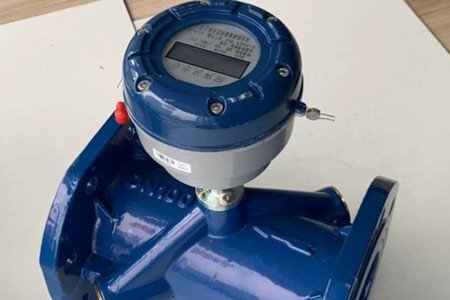 大口徑遠(yuǎn)傳水表型號(hào)尺寸怎么選？